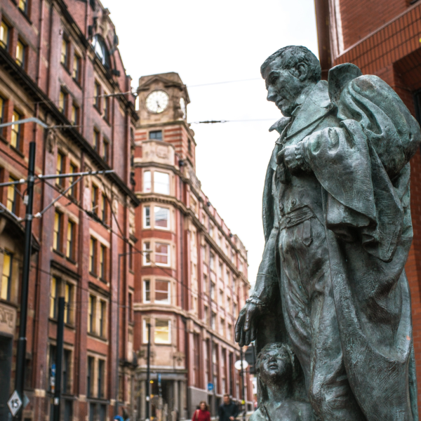 Robert Owen Statue